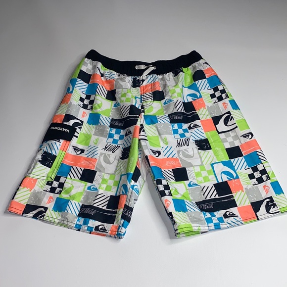 quicksilver boys swim trunks